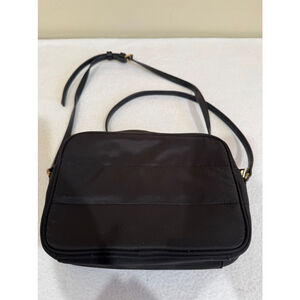 Banana Republic Black quilted fabric Crossbody Bag vegan leather adjust strap